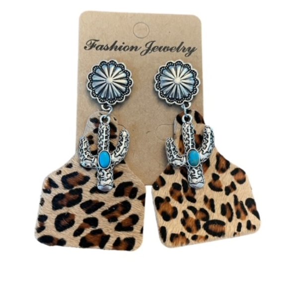 Western Leopard print hair on Earrings - Picture 1 of 1